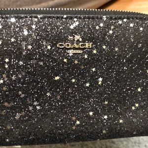Coach wristlet wallet